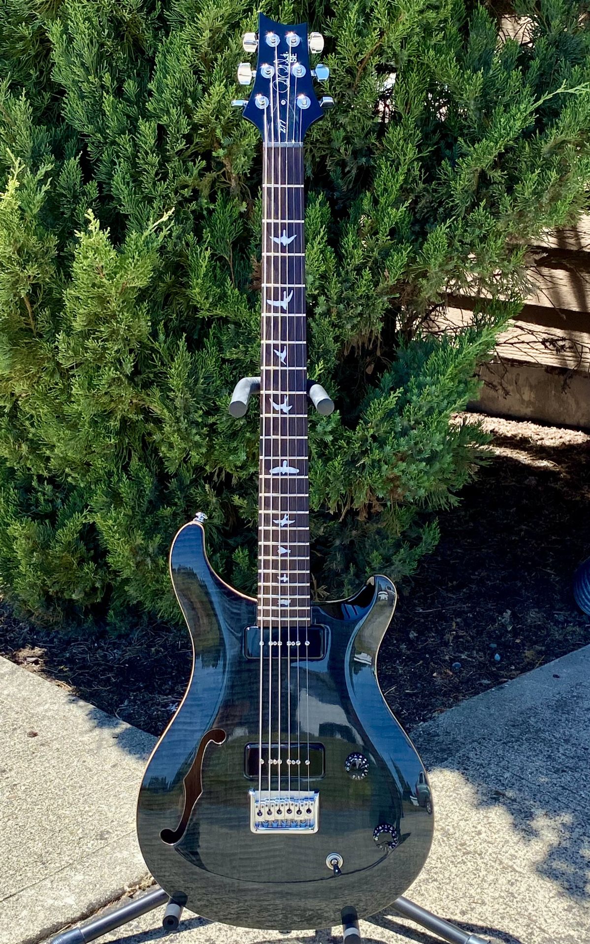 PRS SE 277 Semi-Hollow Soapbar P90 Baritone Grey/Black Guitar W/ Gig Bag