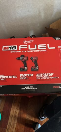 Milwaukee tool set