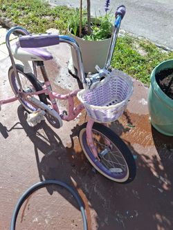 Girl bike