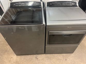 Whirlpool Washer and Dryer Set