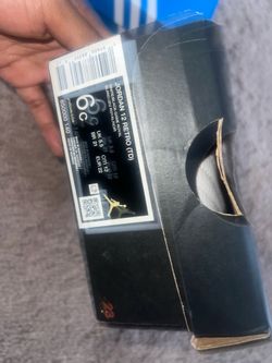 Kids shoes for sell