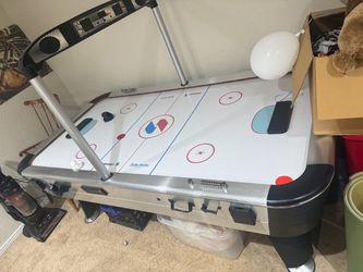 Hockey table