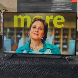 43 Inch Roku 4k Smart Hisense Beautiful Tv Comes With Remote Control Shows Great Picture Works Perfect Guaranteed 