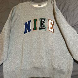 Nike Sweater, XL
