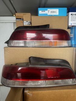 OEM 97-01 Prelude Tailights 