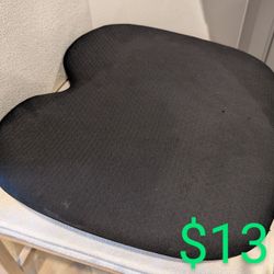 Non slip Seat Cushion, Washable Cover, Desk Chair, Car, Wheelchair 