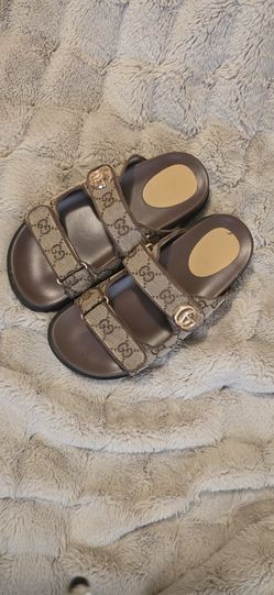Used Gg sandal slides
