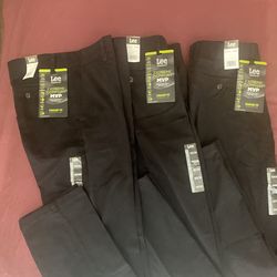 NEW!!  Lee Extreme Comfort MVP Straight  Fit Black Men’s  Pants  32x32 NWT