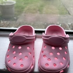 little girl's clogs