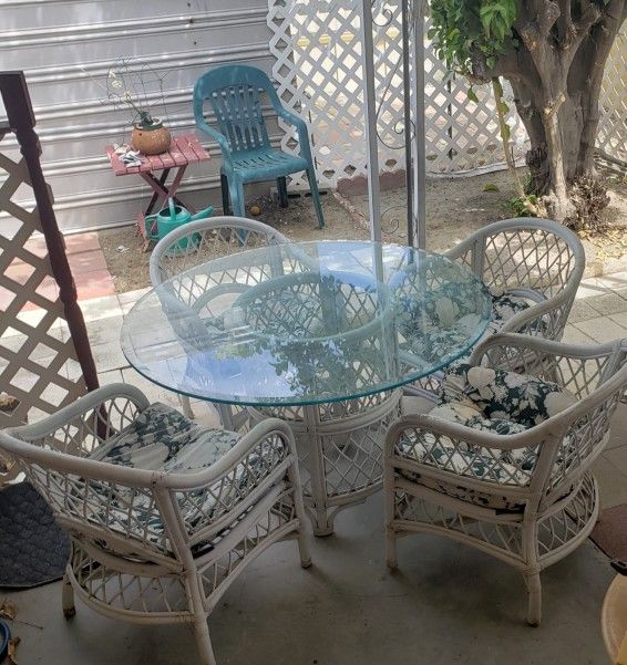 Wicker Table And Chair Set