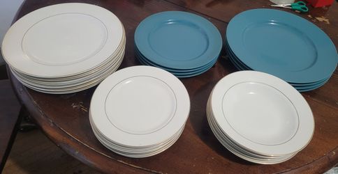 Dinner plates
