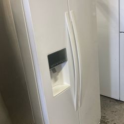 Side By Side Refrigerator