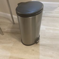 Stainless Steel Garbage Can (Large for kitchen) -