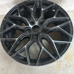 Used 18in Liquid Metal Hawk Rim