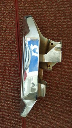 1966 cadillac outer end light housing