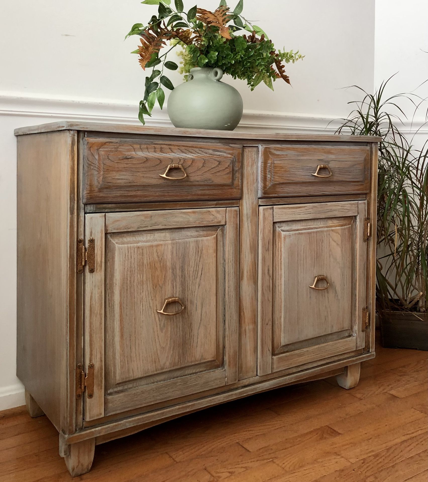 Buffet Table 