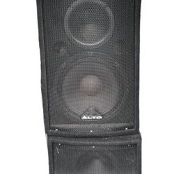 ALTO Amplified Mixer With 2 Speakers 