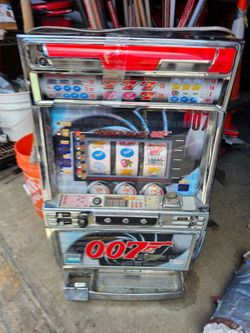 Antique slot machine