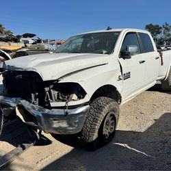 2013 Dodge Ram 2500 4x4 diesel PARTS ONLY