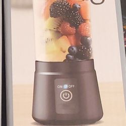 PORTABLE BLENDERS 
