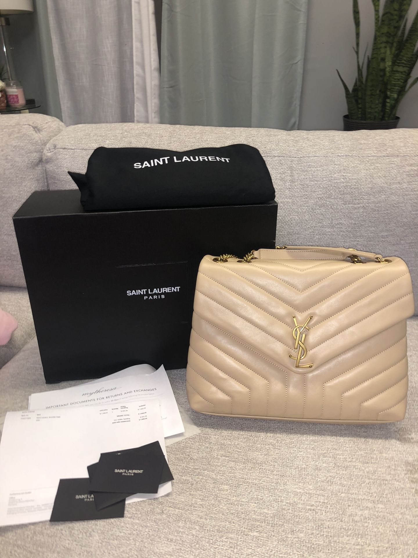Ysl bag ( preowned AUTHENTIC)