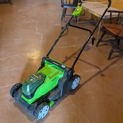Greenworks 17-in Electric Mower 