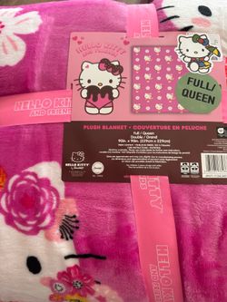 Hello Kitty 90x90 Queen blanket