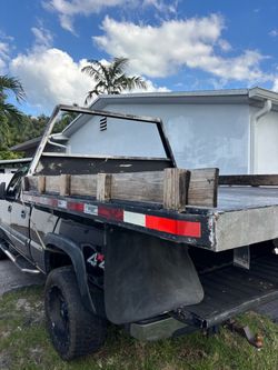 Flatbed Truck Bed with Headache Rack