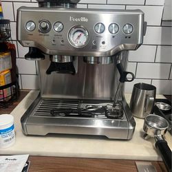 Breville Barista Express Espresso Machine
