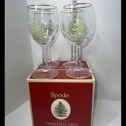 Spode Christmas Tree 13 Ounces Wine Glasses with Gold Rims, Set of 4
