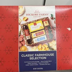Hickory Farm Charcuterie Selection