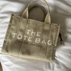 Marc Jacobs Tote Bag Mini