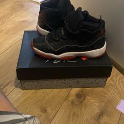 Jordan 11 Bred 