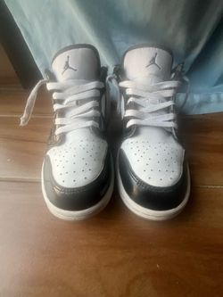 Air Jordan Low-Top Sneakers Black and White