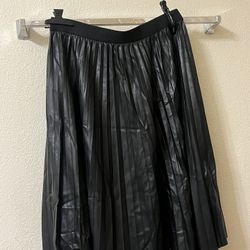 Calvin Klein Faux leather skirt
