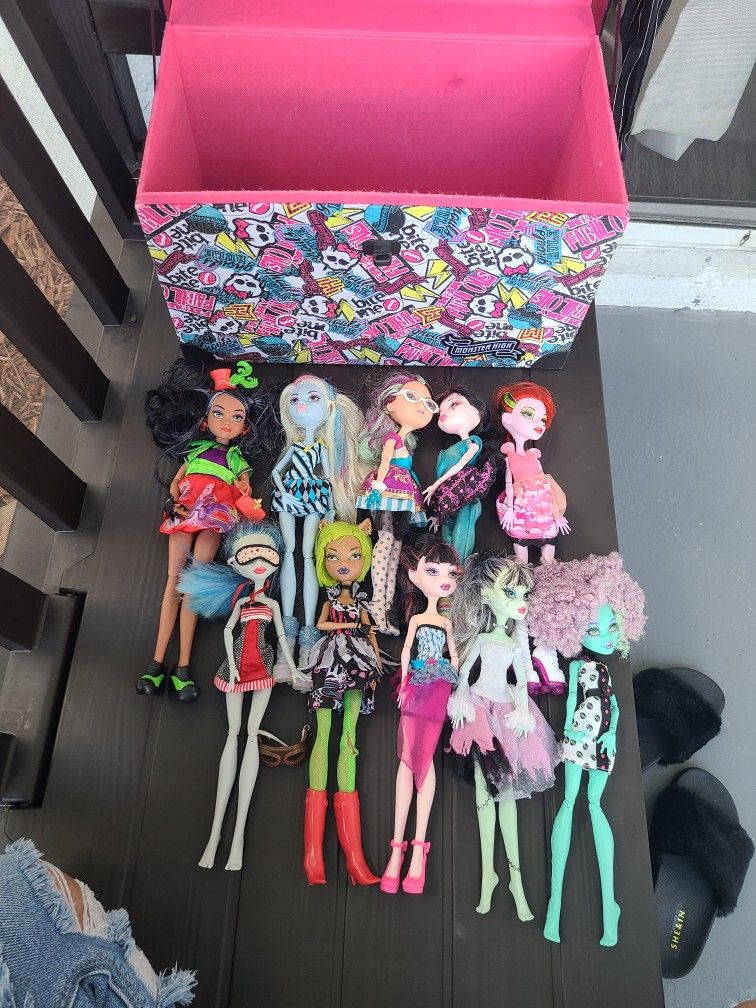 Monster High Dolls And Others