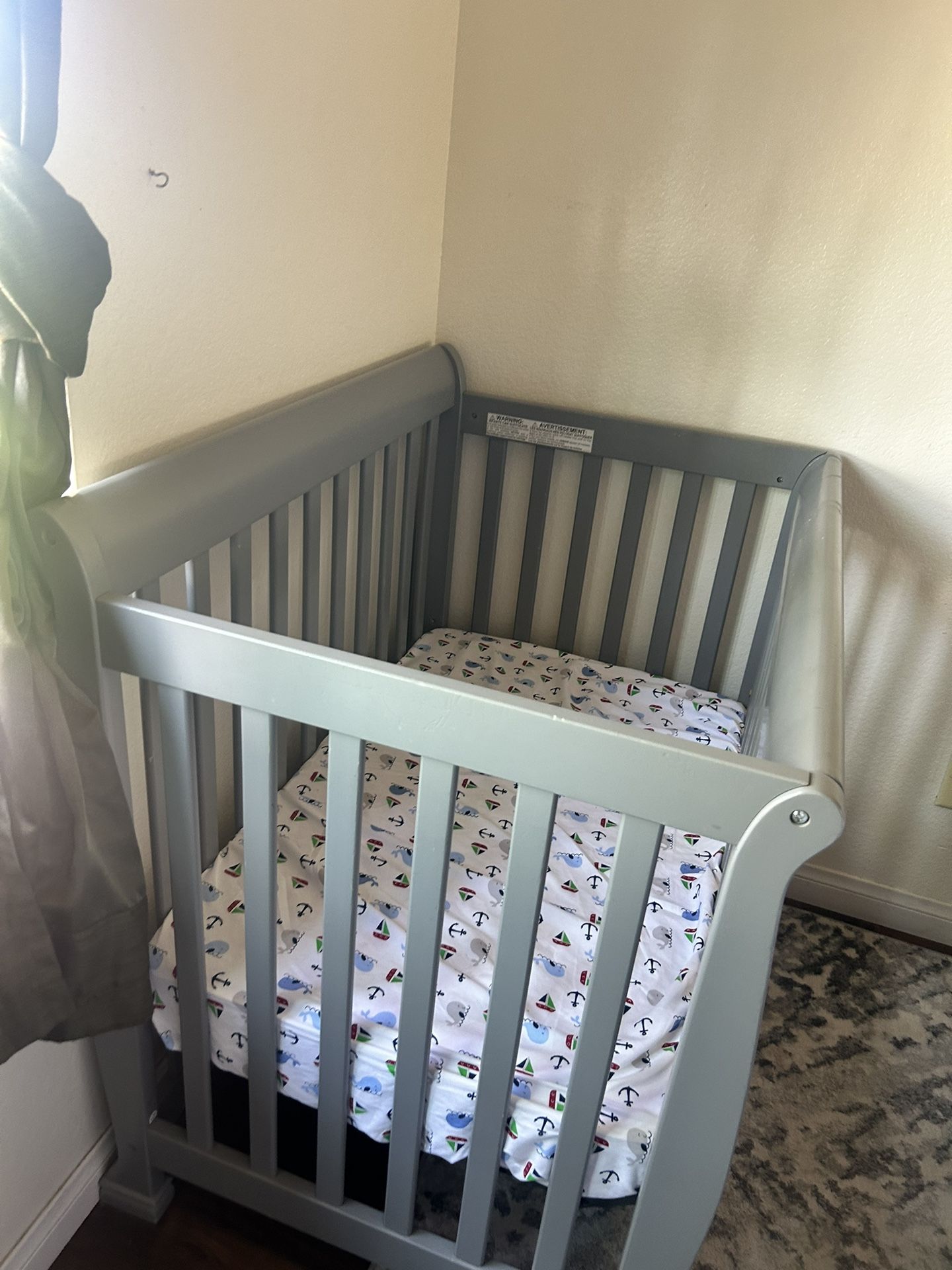 Mini Baby Crib With Mattress 