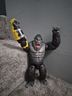 Giant King Kong Action Figure 11"  Godzilla x Kong with B.E.A.S.T. Glove