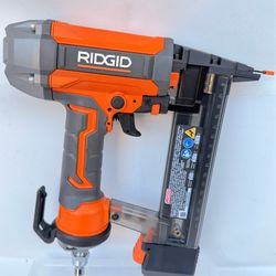 RIDGID Pneumatic 18-Gauge 2-1/8 in. Brad Nailer with CLEAN DRIVE Technology