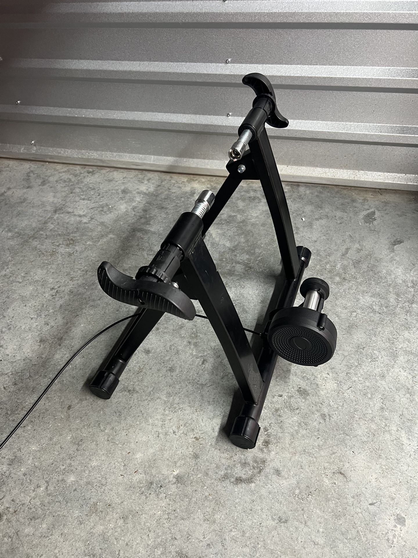 Irene Inevent Cycling Platform Iron Frame Bike Trainer Non-slip Detachable Bicycle Platform