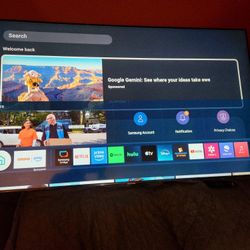 Samsung Smart Tv . 70" Inch 