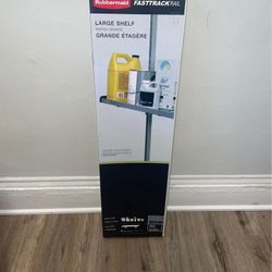Rubbermaid Garage FastTrack Rail/Upright Large Metal Shelf
