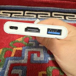 Insignia™ - USB-C to HDMI Multiport Adapter - White