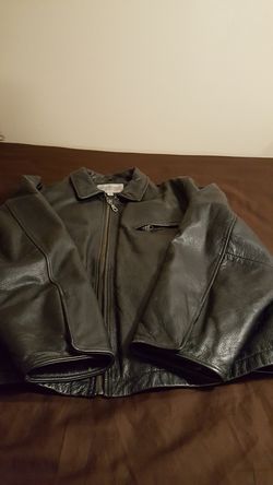 Nice leather jacket size XXL perfect condition