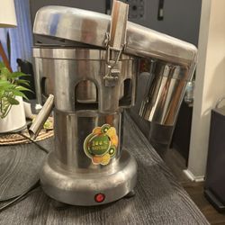  Vevor commercial juicer 