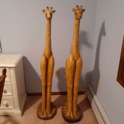 GIRAFFES FIVE FEET. TALL FIBERGLASS MATCHING SET OF TWO GREAT FOR KIDS ROOM OR FAMILY ROOM