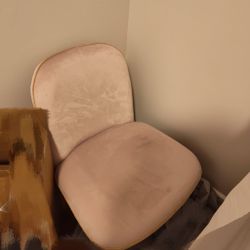 Two pink chairs Pick up only