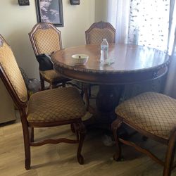 Round Dining Table