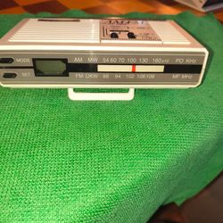 Hi-Bunsonic, am/fm clock radio