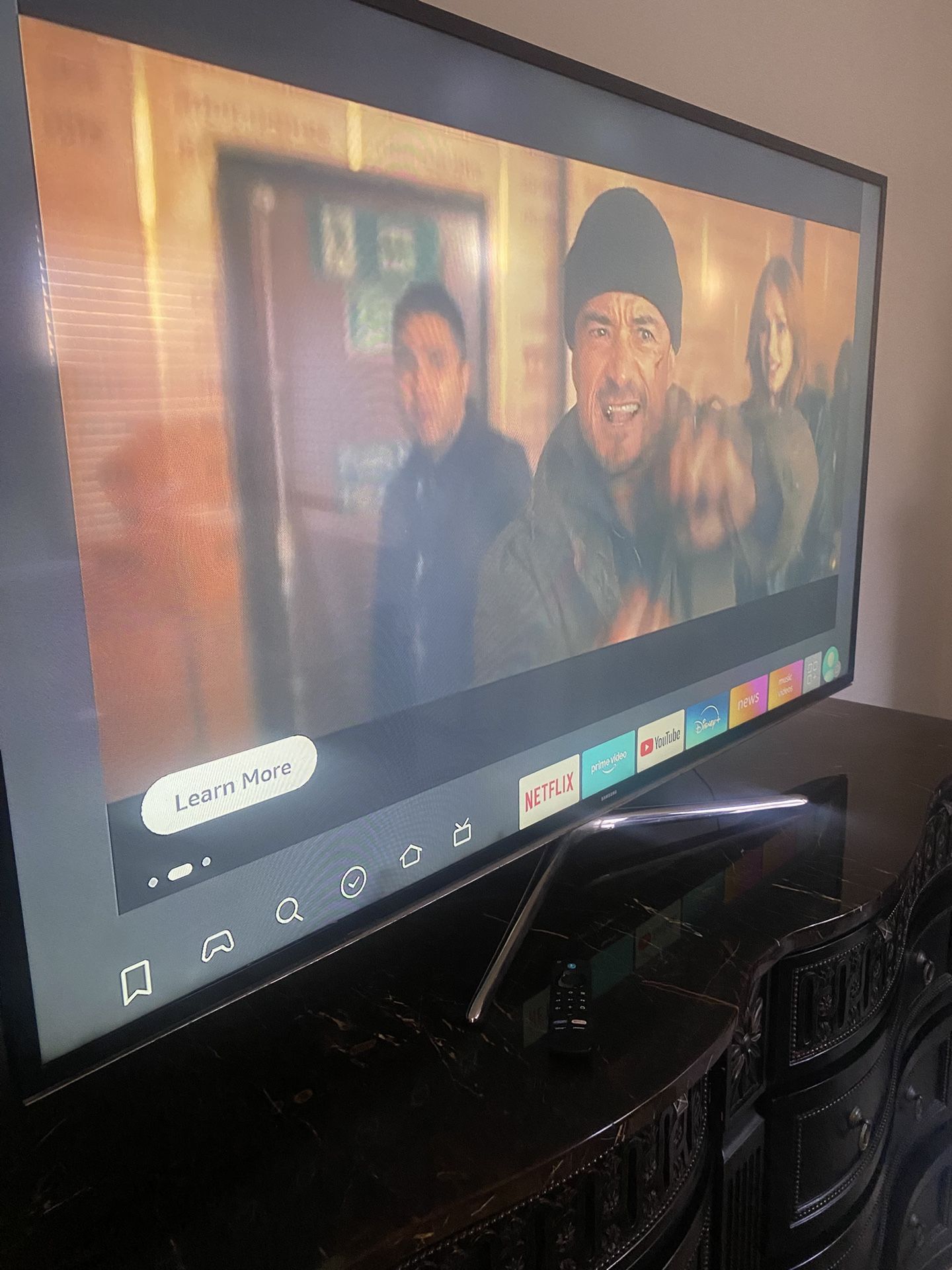 Samsung 65” TV / W Amazon fire stick